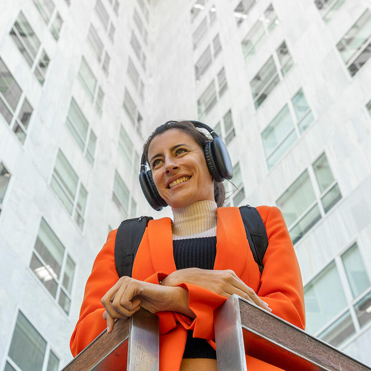 AURICULARES DE DIADEMA PLEGABLES INALÁMBRICOS FOLBEAT InnovaGoods